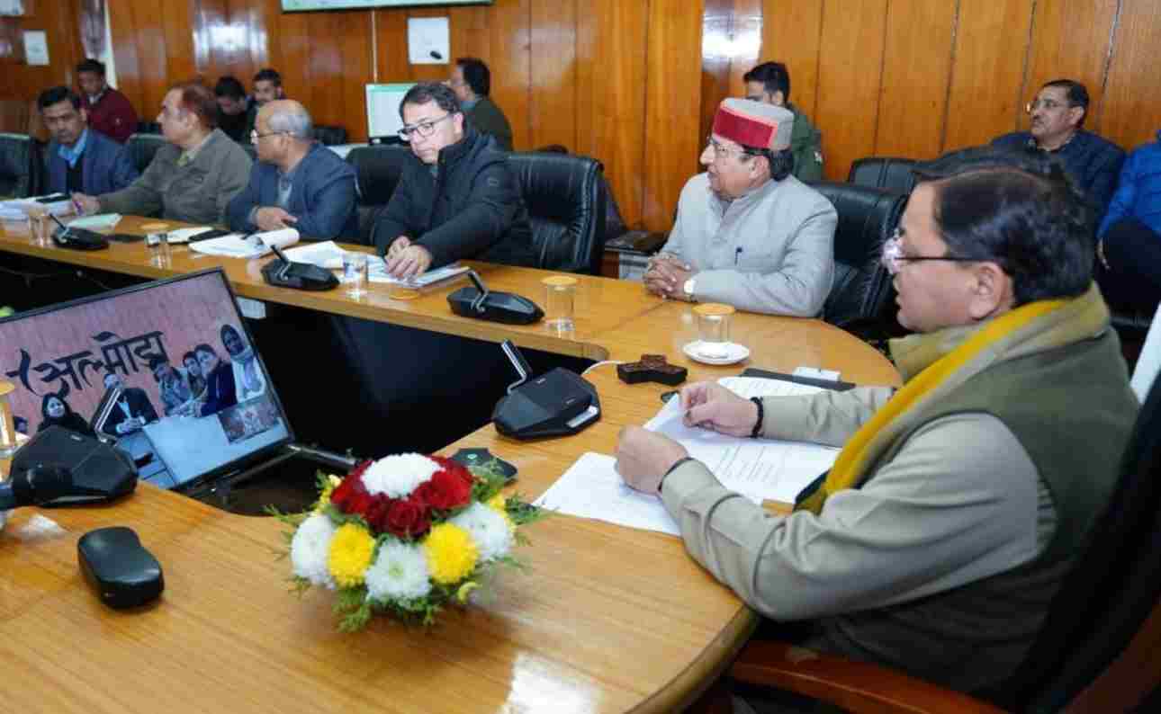 CM धामी ने लाभार्थियों से किया संवाद, बोले : PM के मार्गदर्शन में तेजी हो रहा राज्य का विकास