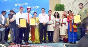 world-tourism-day-heads-of-selected-villages-received-awards